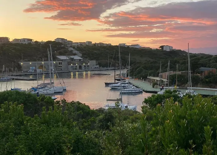 Harbor Haven 아파트